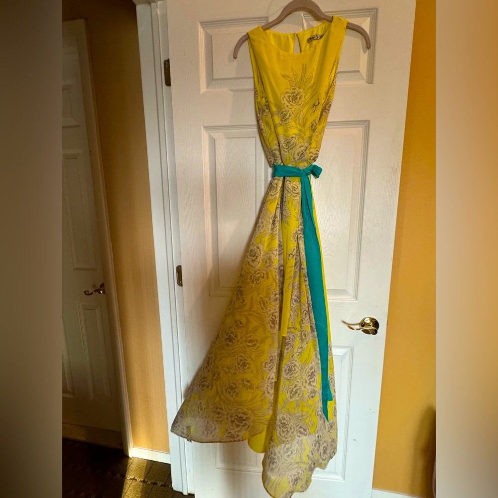 Eliza J Yellow Floral High Low Ladies Dress with Teal Sash.  Size 8